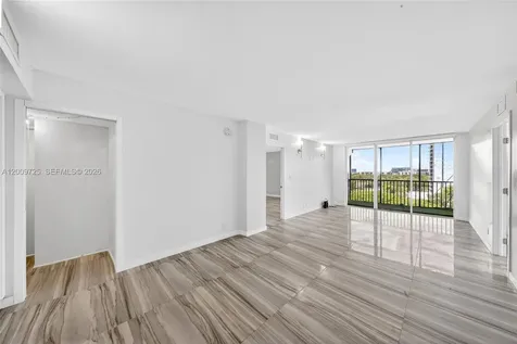 3401 N Country Club Drive Aventura FL 33180