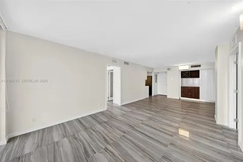 3401 N Country Club Drive Aventura FL 33180