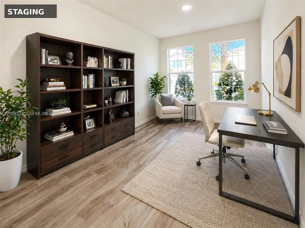 4352 Large Leaf Lane Hollywood FL 33021