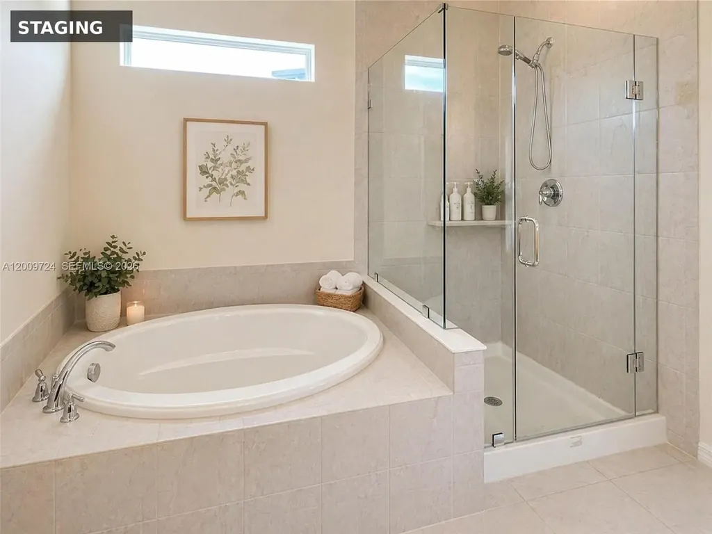 4352 Large Leaf Lane Hollywood FL 33021