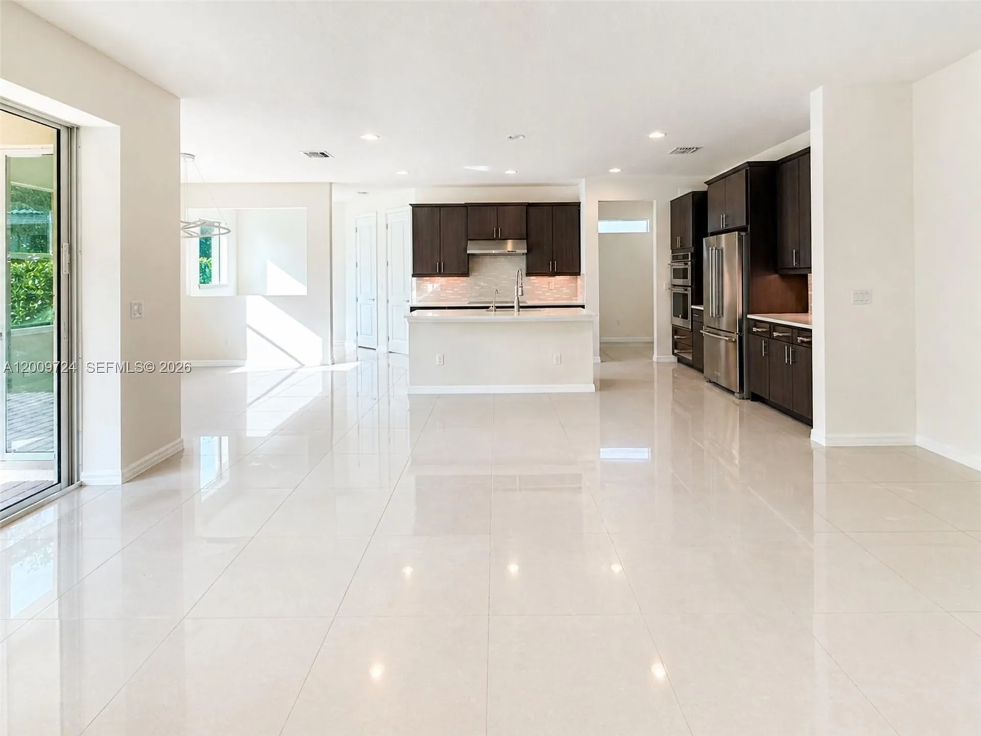 4352 Large Leaf Lane Hollywood FL 33021