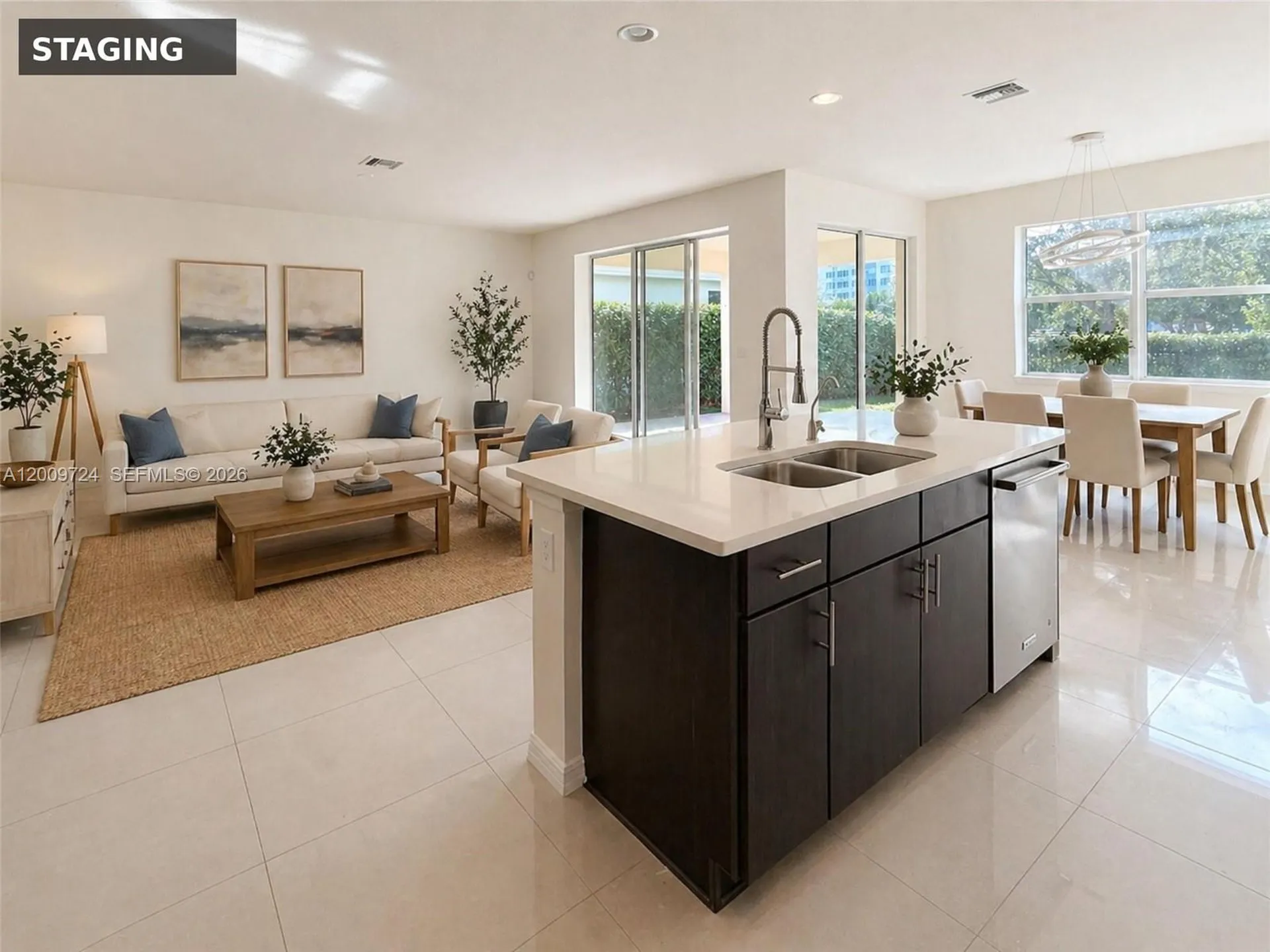 4352 Large Leaf Lane Hollywood FL 33021