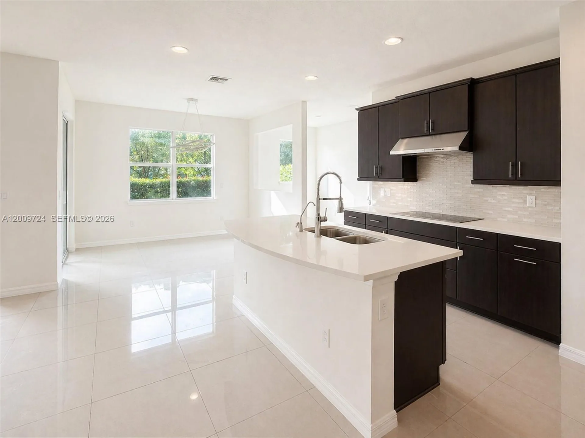 4352 Large Leaf Lane Hollywood FL 33021