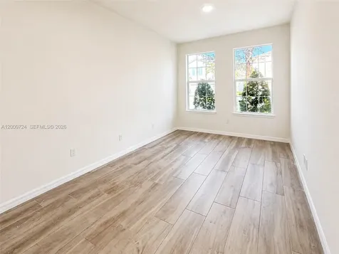 4352 Large Leaf Lane Hollywood FL 33021