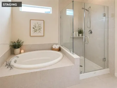 4352 Large Leaf Lane Hollywood FL 33021