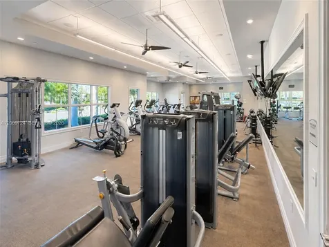 4352 Large Leaf Lane Hollywood FL 33021