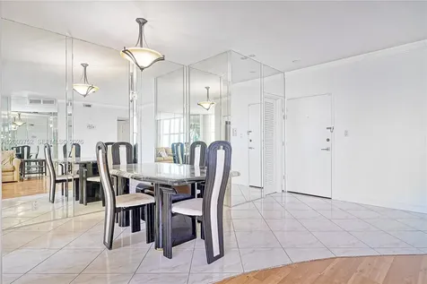4747 Collins Avenue Miami Beach FL 33140