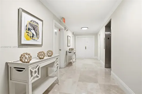 605 Ocean Drive Key Biscayne FL 33149