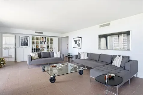 605 Ocean Drive Key Biscayne FL 33149