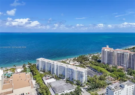605 Ocean Drive Key Biscayne FL 33149