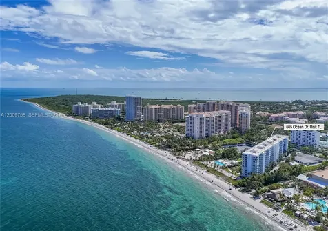 605 Ocean Drive Key Biscayne FL 33149