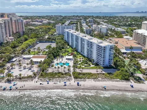 605 Ocean Drive Key Biscayne FL 33149