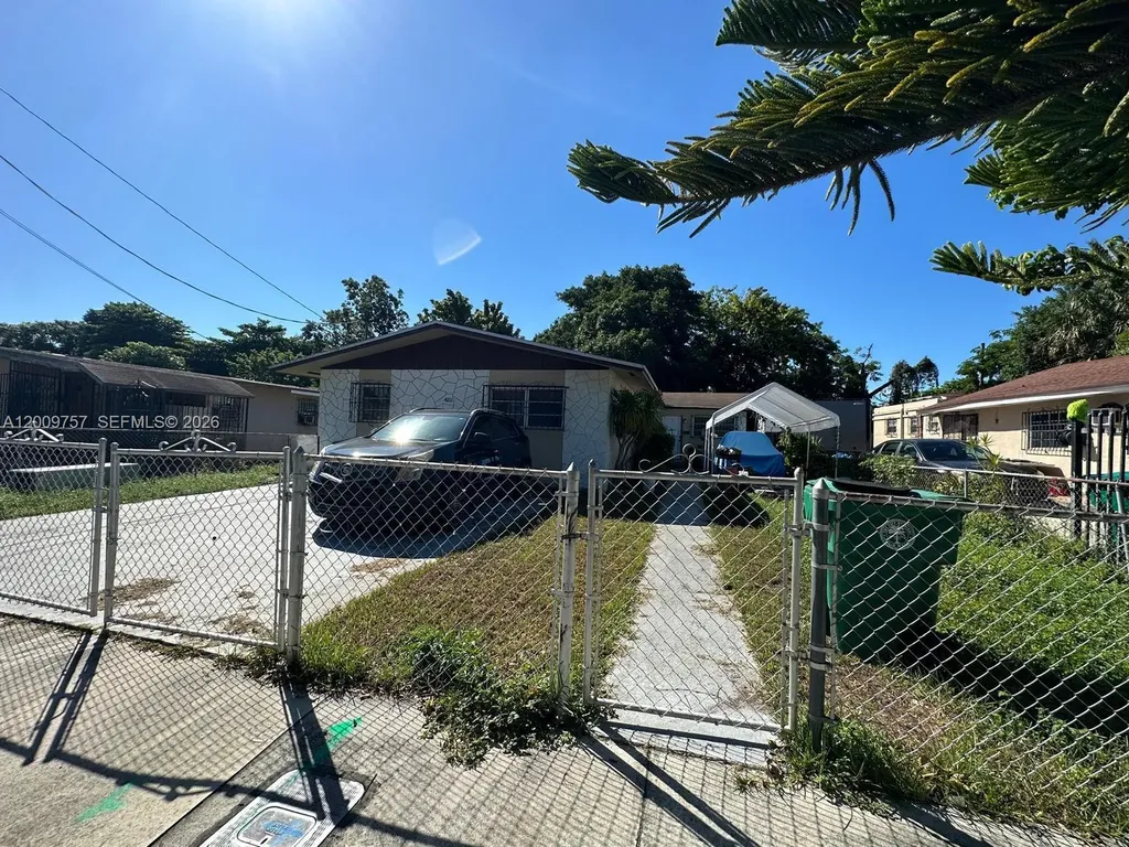 420 NW 32nd Street Miami FL 33127