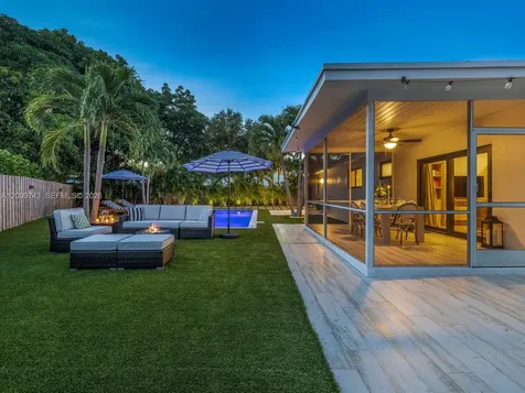 11504 NE 6th Avenue Biscayne Park FL 33161
