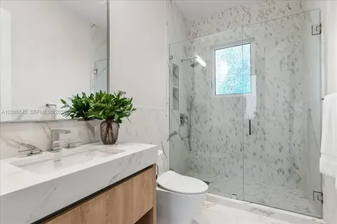 6080 SW 104th Street Pinecrest FL 33156