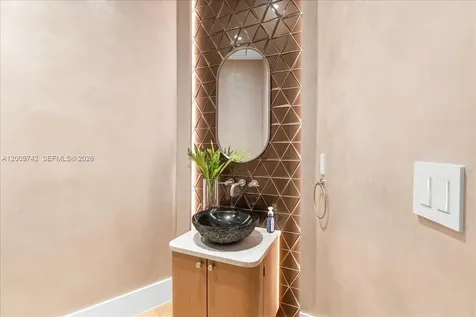 6080 SW 104th Street Pinecrest FL 33156