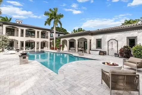 6080 SW 104th Street Pinecrest FL 33156