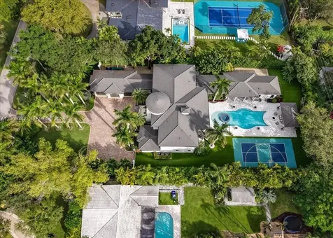 6080 SW 104th Street Pinecrest FL 33156