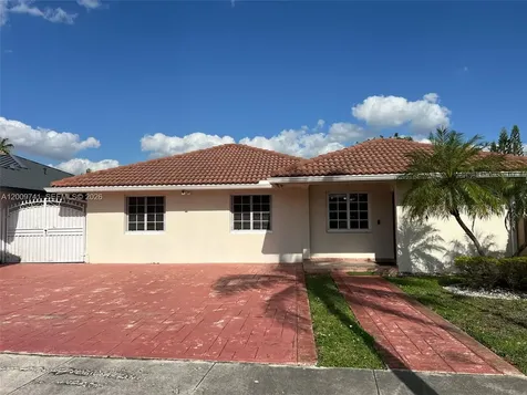 921 NW 133rd Avenue Miami FL 33182