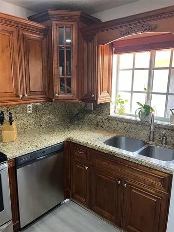 921 NW 133rd Avenue Miami FL 33182