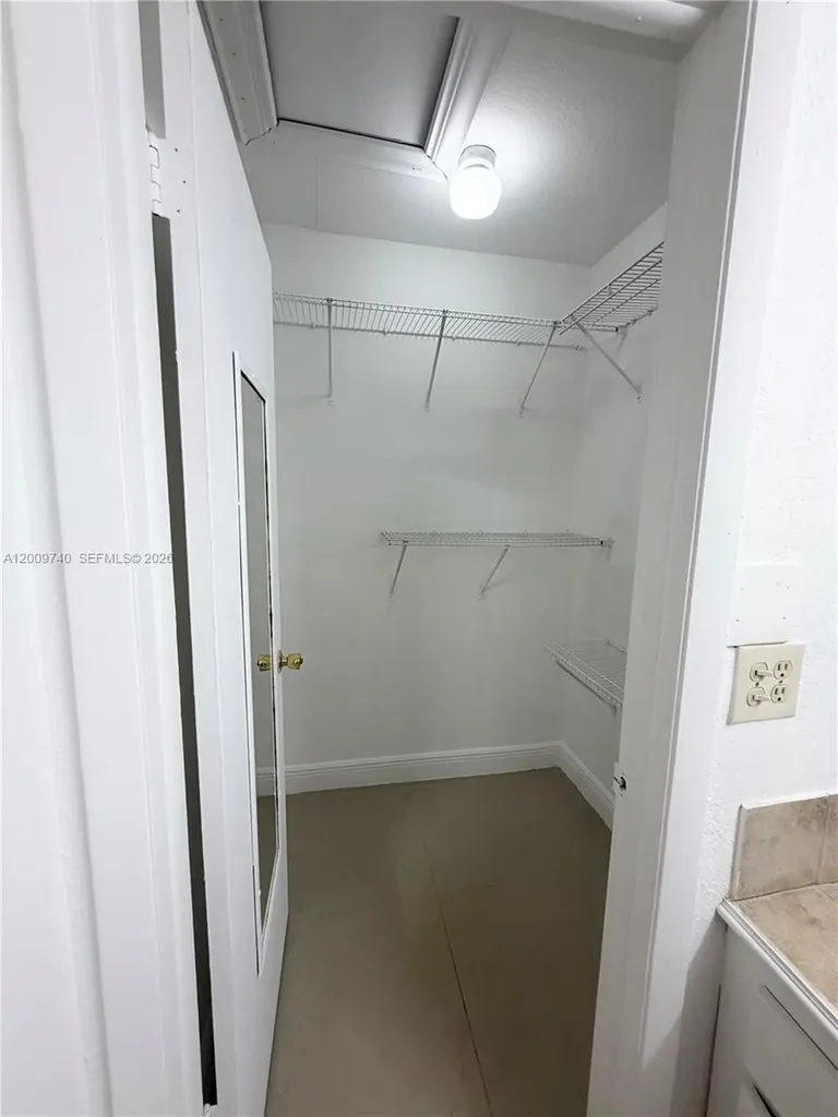 10762 La Placida Drive Coral Springs FL 33065