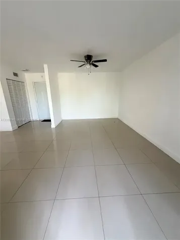 10762 La Placida Drive Coral Springs FL 33065