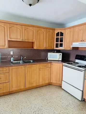 3418 SW 23rd Terrace Miami FL 33145