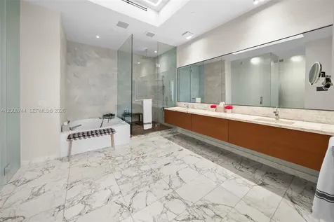 10201 Collins Avenue Bal Harbour FL 33154
