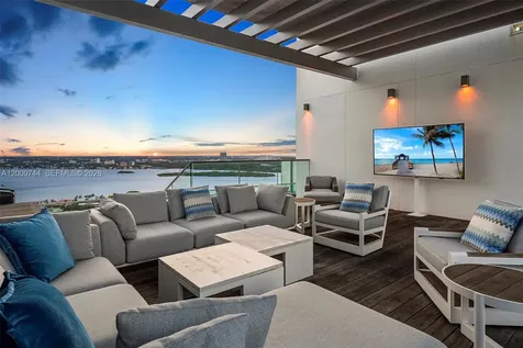 10201 Collins Avenue Bal Harbour FL 33154