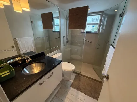 1150 Collins Avenue Miami Beach FL 33139