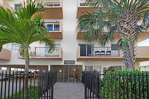 1150 Collins Avenue Miami Beach FL 33139