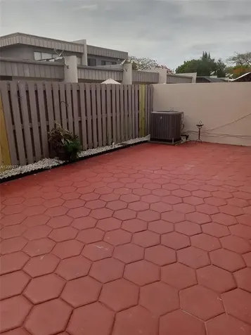 7440 SW 105th Place Miami FL 33173