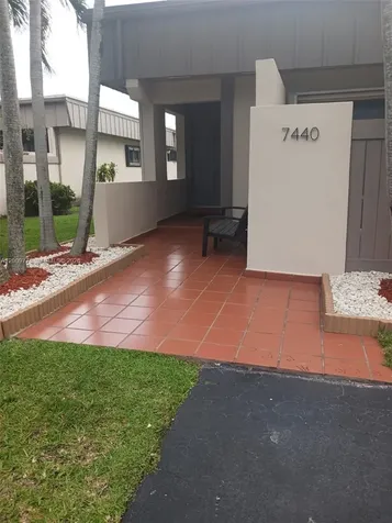 7440 SW 105th Place Miami FL 33173