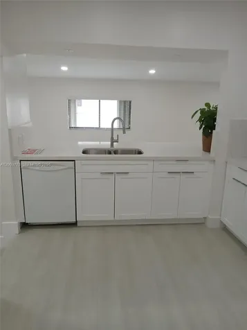 7440 SW 105th Place Miami FL 33173