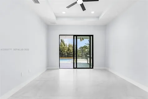 2303 NW 35 Avenue Cape Coral FL 33993
