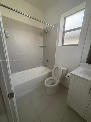 20964 NE 8th Avenue Miami FL 33179