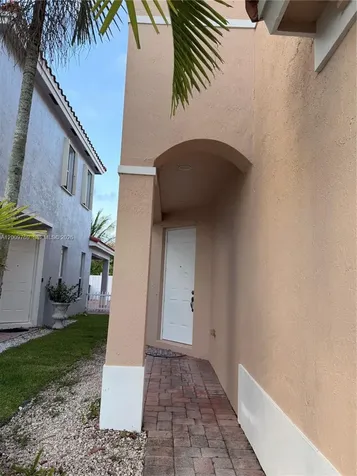 3955 NE 13th Drive Homestead FL 33033