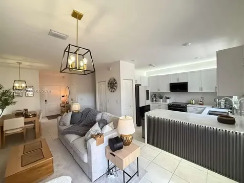 20917 NE 8th Avenue Miami FL 33179