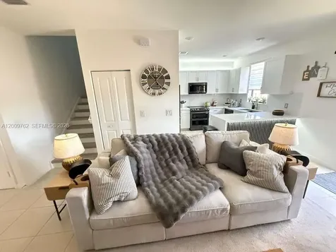 20917 NE 8th Avenue Miami FL 33179