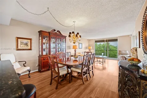 3300 W Rolling Hills Circle Davie FL 33328