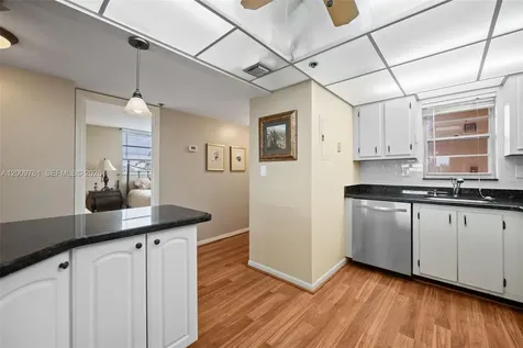 3300 W Rolling Hills Circle Davie FL 33328