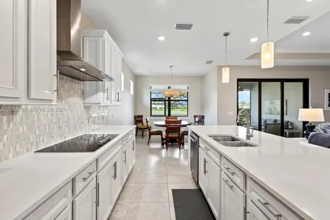 6359 Achievement Ave Maria FL 34142