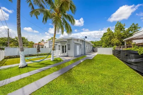 3128 NW 3rd Avenue Miami FL 33127