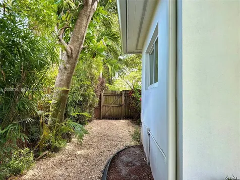 823 NE 107th Street Biscayne Park FL 33161