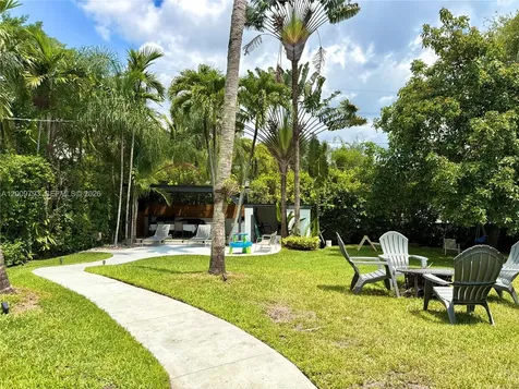 823 NE 107th Street Biscayne Park FL 33161