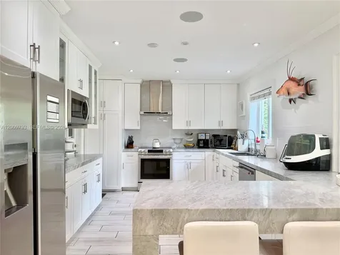 823 NE 107th Street Biscayne Park FL 33161