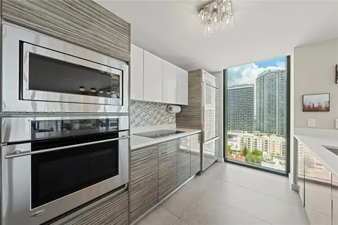 460 NE 28th Street Miami FL 33137