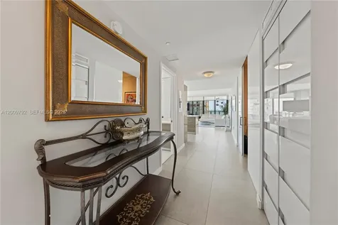 460 NE 28th Street Miami FL 33137