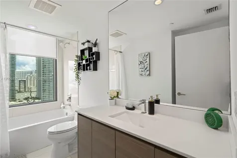 460 NE 28th Street Miami FL 33137