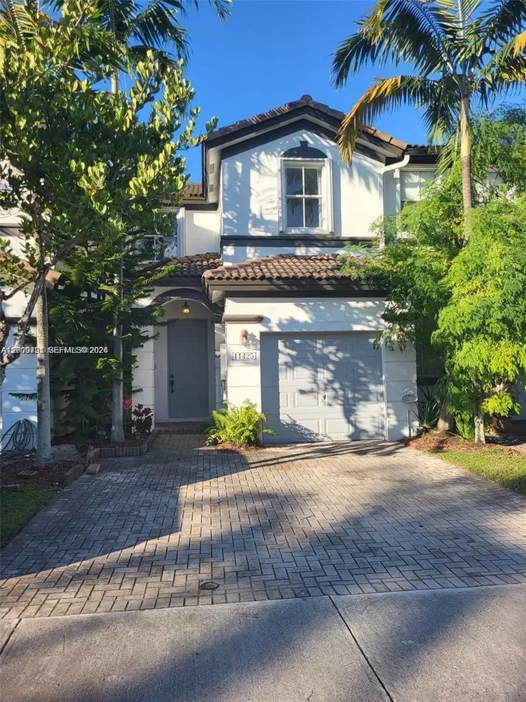 11425 NW 76th Terrace Doral FL 33178